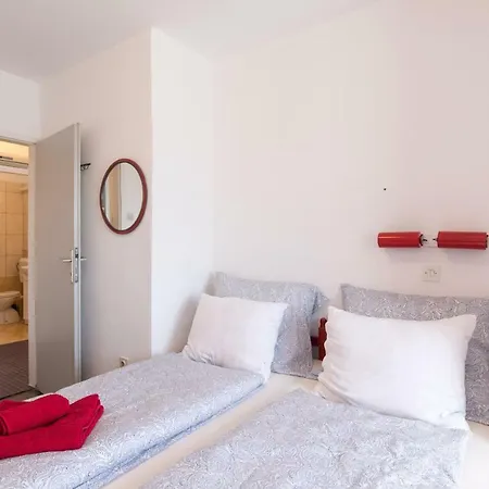 Dion Apartment